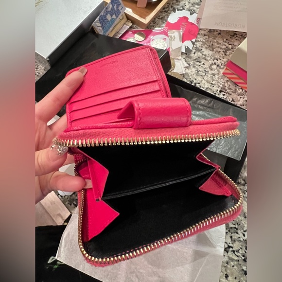 Yves Saint Laurent-pink wallet in very new condition - Picture 6 of 8